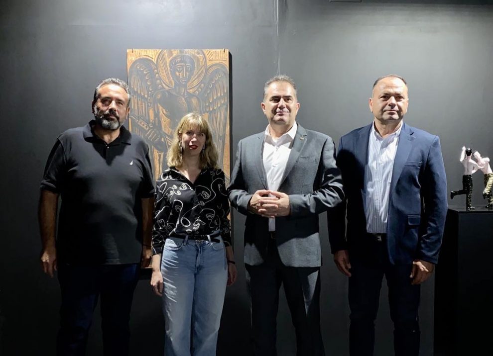 Μέγαρο Χορού Καλαμάτας: Αυλαία αύριο για την Εικαστική  Έκθεση «Βίοι Παράλληλοι»