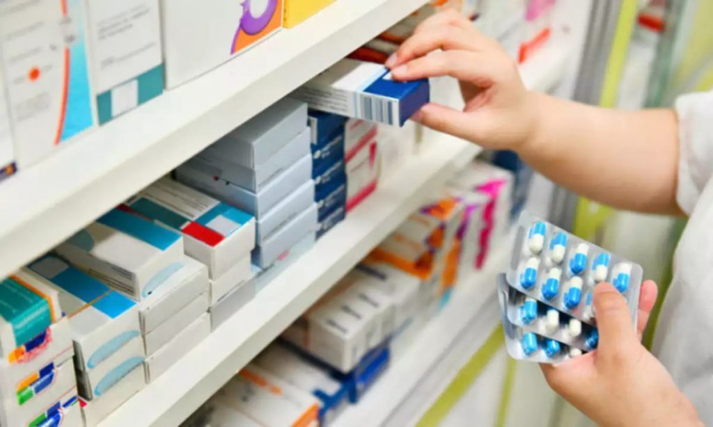 Απάτη 12 εκατ. ευρώ με παράνομες συνταγογραφήσεις: Πρόστιμα σε ιατρούς και φαρμακεία