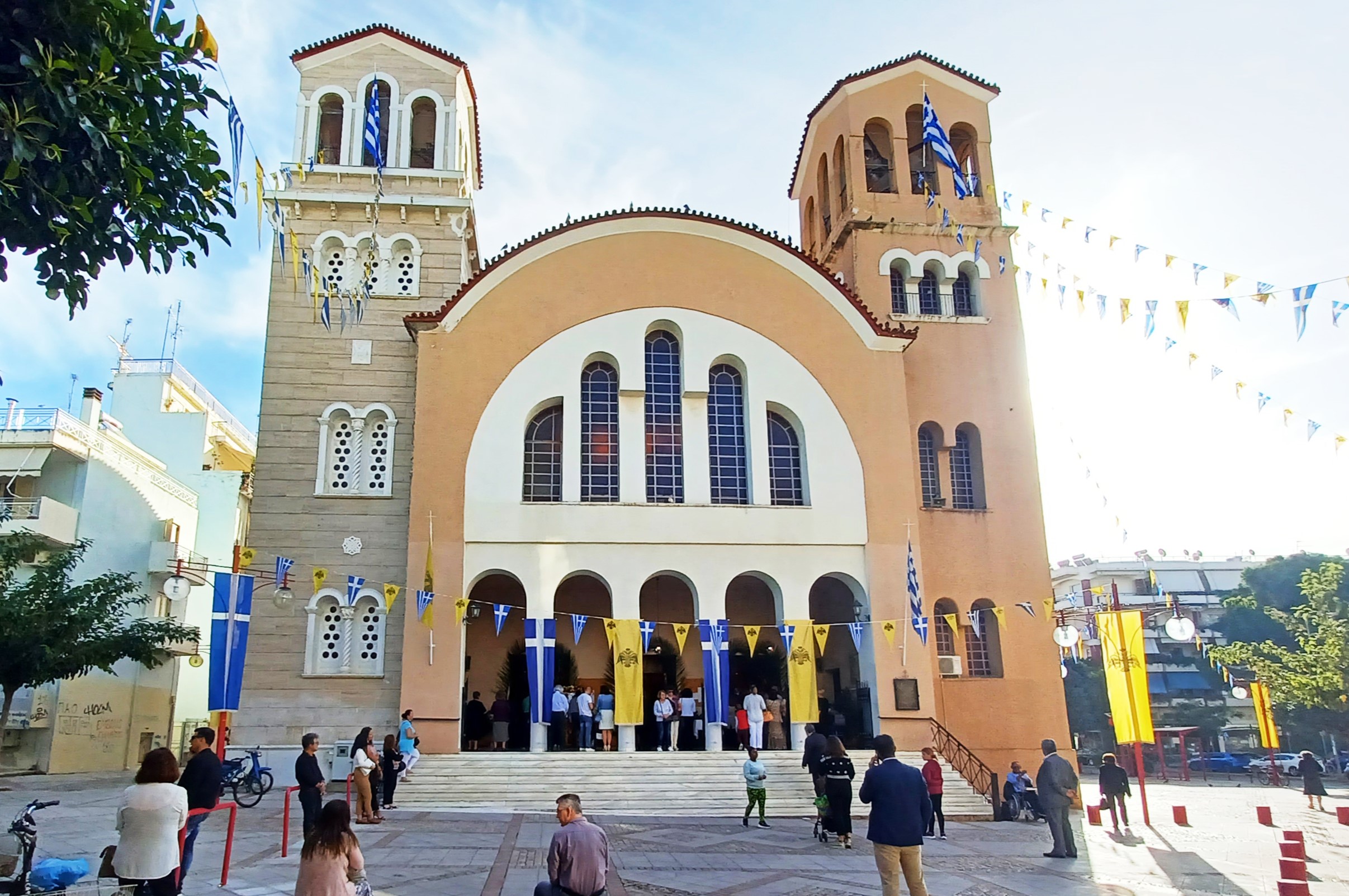 Λαμπρός ο εορτασμός των Παμμεγίστων Ταξιαρχών στην Καλαμάτα