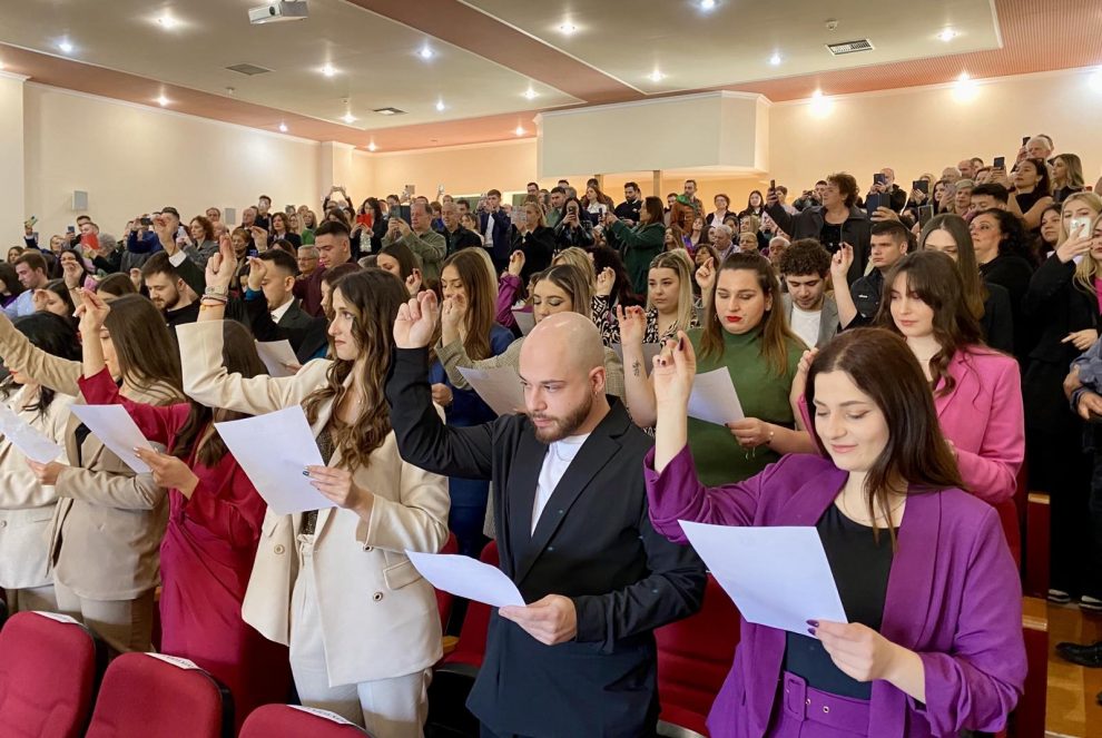 Πανεπιστήμιο Πελοποννήσου: Ορκίστηκαν 155 απόφοιτοι της Σχολής Ανθρωπιστικών Επιστημών