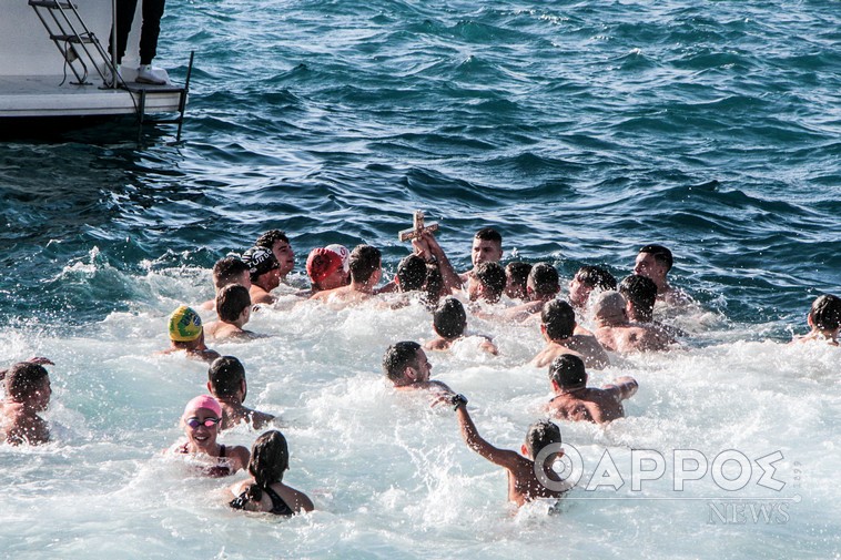 Λαμπρός ο εορτασμός των Θεοφανείων στην Καλαμάτα