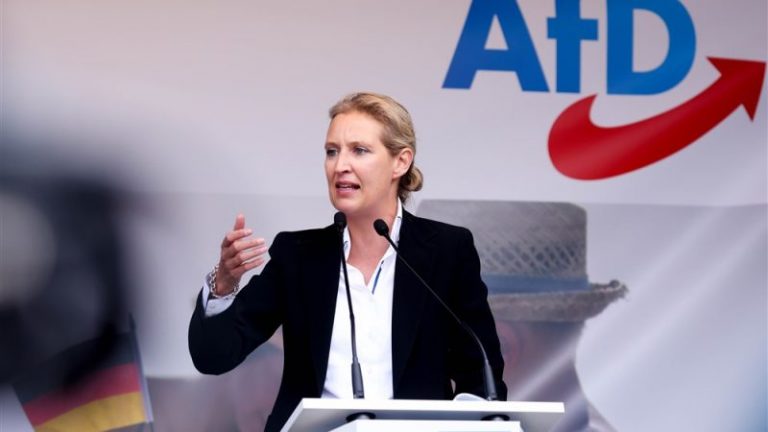 Γερμανία: Εκστρατεία υπέρ του… Dexit υπόσχεται η ακροδεξιά AfD εάν πάρει την κυβερνητική εξουσία