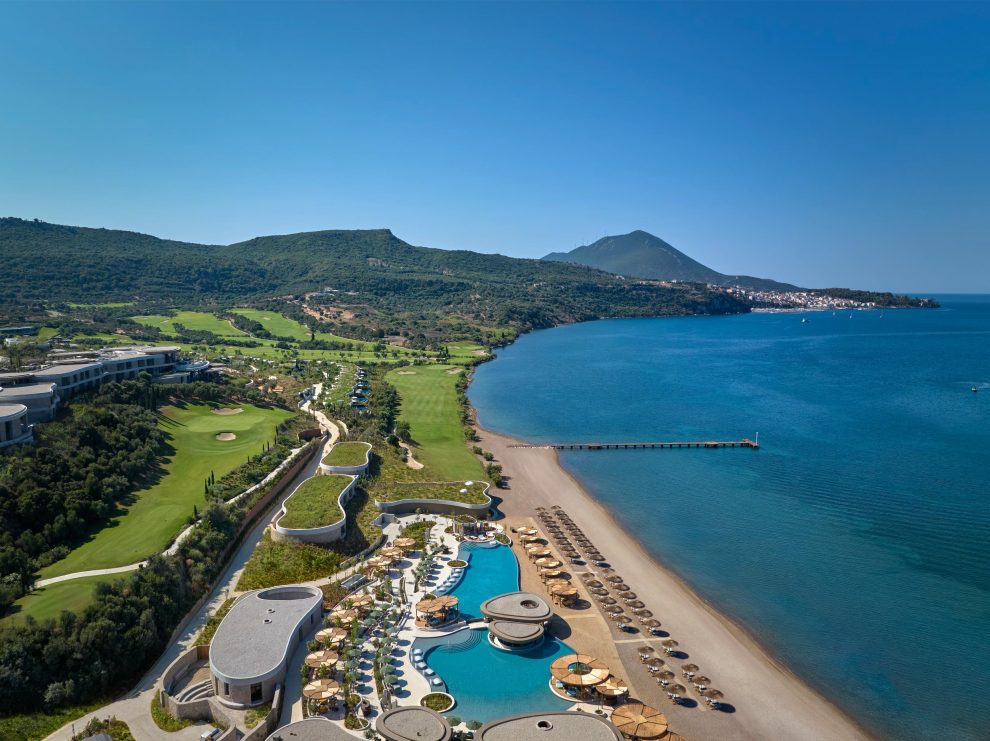 Η αυθεντική ελληνική κουζίνα του Mandarin Oriental, Costa Navarino κατακτά το Παρίσι