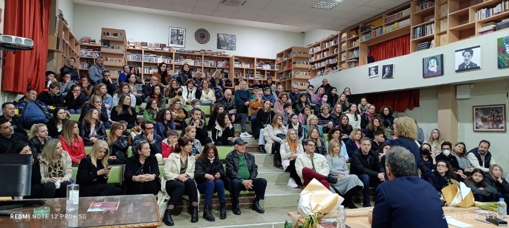 Κυπαρισσία: Ενδιαφέρουσα εκδήλωση για βία ανηλίκων και διαδίκτυο