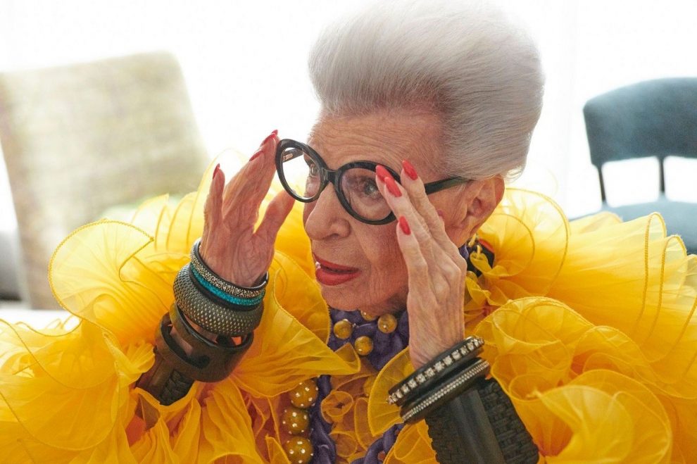 Πέθανε στα 102 το υπέργηρο μοντέλο Iris Apfel – H εντυπωσιακή ζωή της