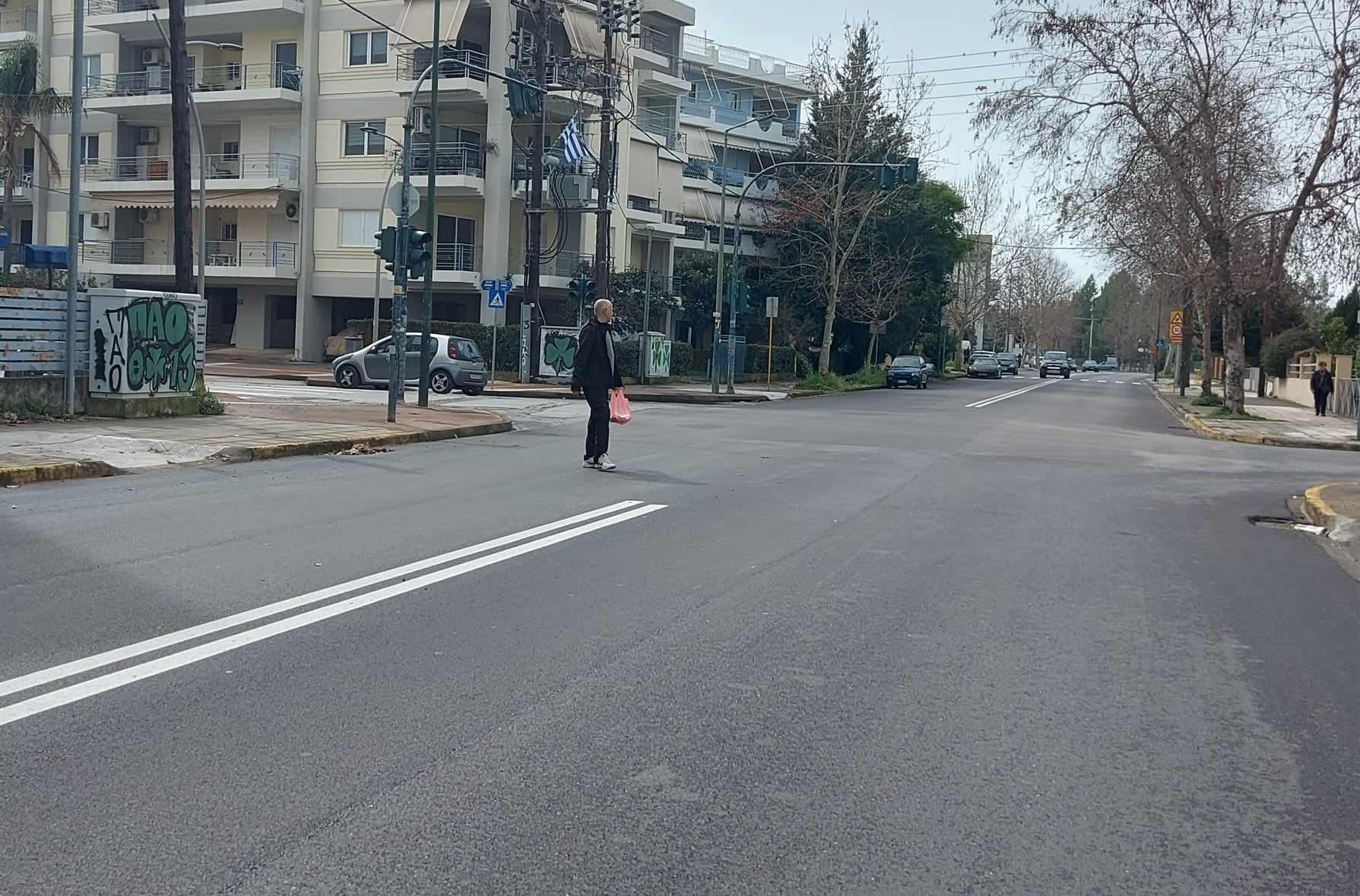 Οδός Κρήτης: Φανάρια χωρίς διαβάσεις