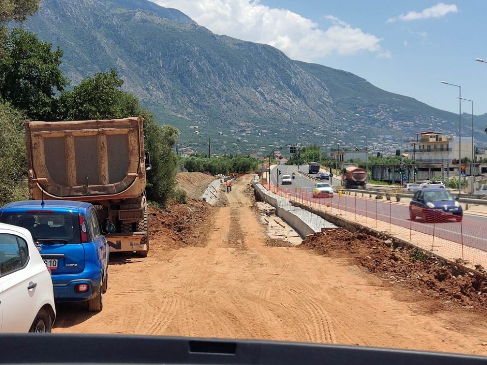 Παρατείνονται οι κυκλοφοριακές ρυθμίσεις στον περιμετρικό της Καλαμάτας