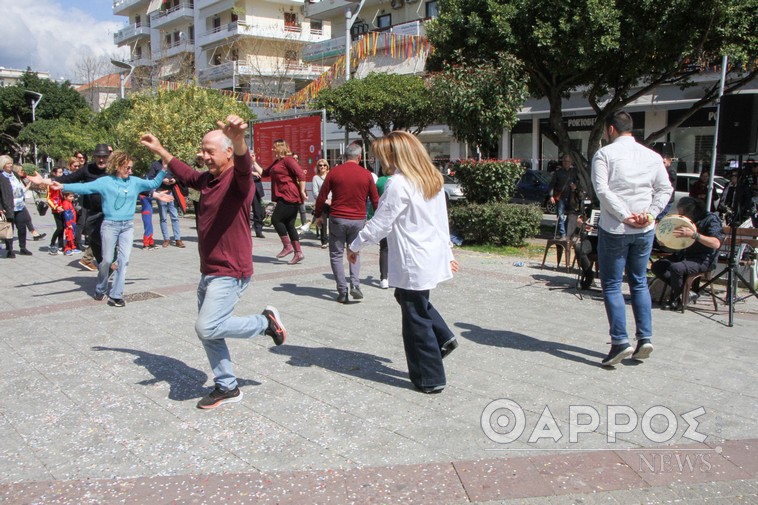 Καλοκαιρία και αυξημένη κίνηση «δείχνει» η αρχή του τριήμερου στην Καλαμάτα