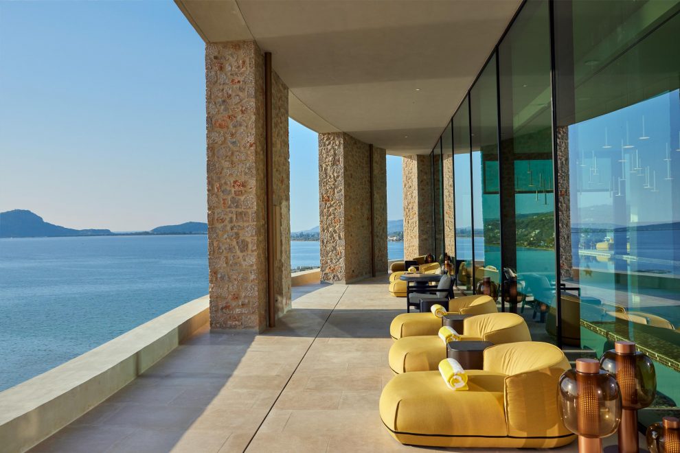 Mandarin Oriental, Costa Navarino: Υποδέχεται τη σεζόν του 2024 με νέες  εντυπωσιακές βίλες και ένα ανανεωμένο spa