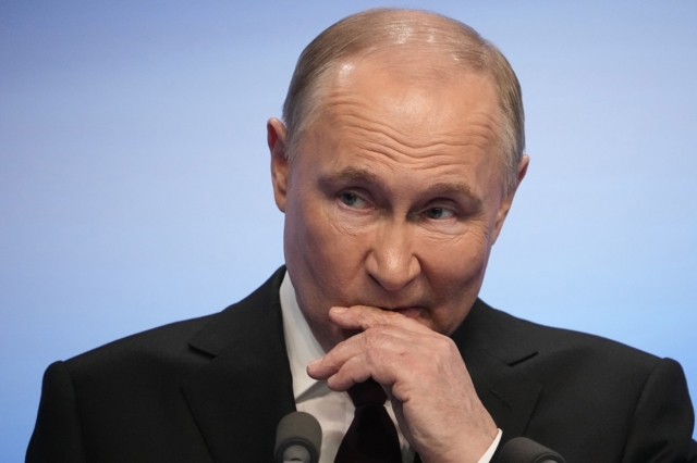 Ρωσία: Πέμπτη θητεία για τον Πούτιν – Για «ψευδοεκλογές» μιλά η Δύση