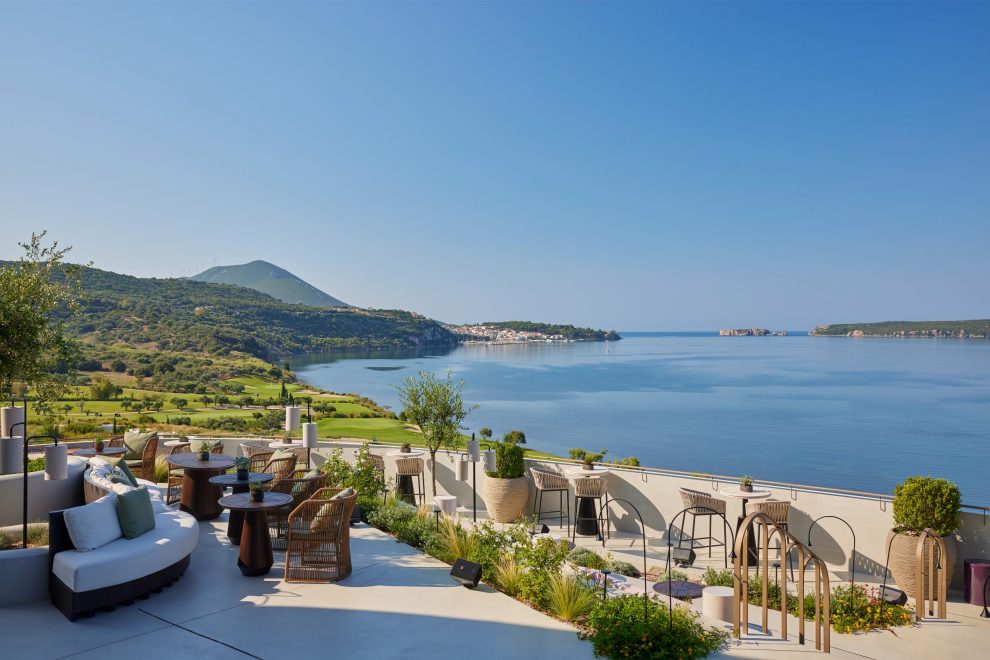 Costa Navarino: Το Mandarin Oriental  γιορτάζει το πρώτο του Πάσχα