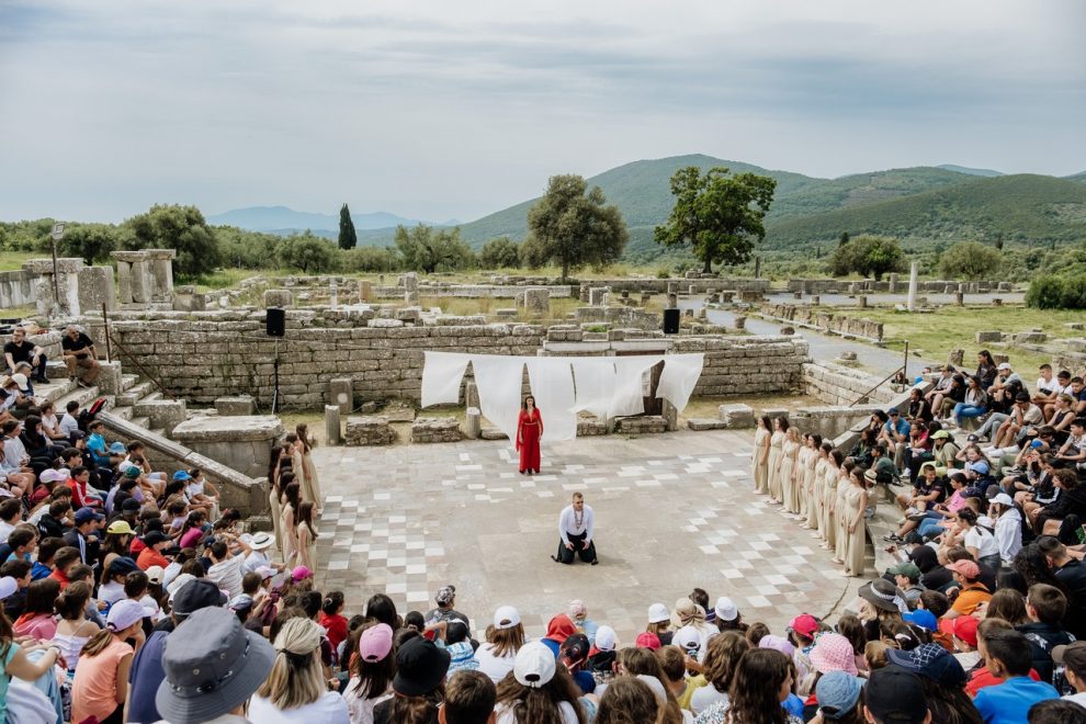 Συνεχίζεται με μεγάλη επιτυχία το 11ο Διεθνές Νεανικό Φεστιβάλ Αρχαίου Δράματος