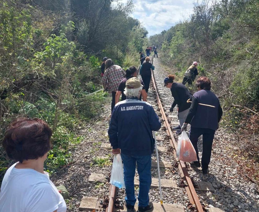 Πεζοπορικό μονοπάτι 7 χλμ. καθάρισε  και σήμανε η ομάδα #αγαπάμεΔεσύλλα