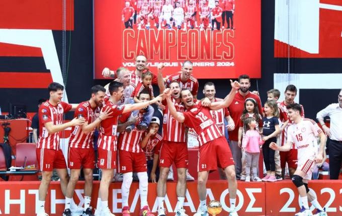 Επτά Μεσσήνιοι βολεϊμπολίστες έχουν κατακτήσει τον τίτλο του πρωταθλητή με τον Ολυμπιακό