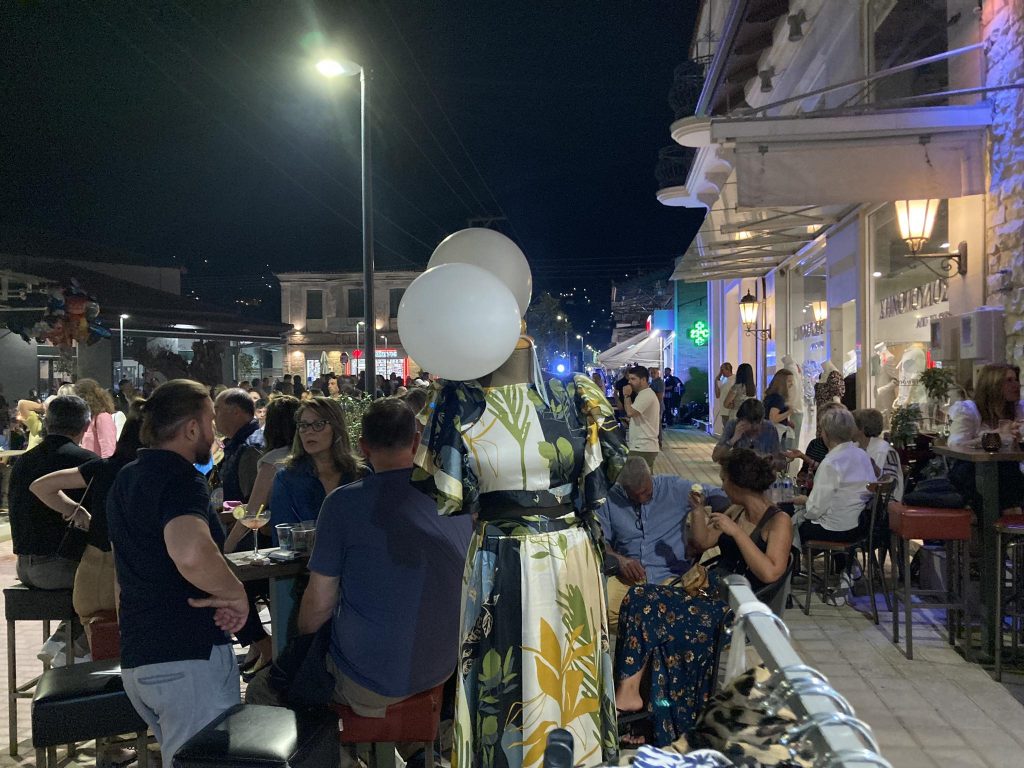 8η Λευκή Νύχτα Κυπαρισσίας: «Ενώνοντας δυνάμεις για τη μεγάλη γιορτή»