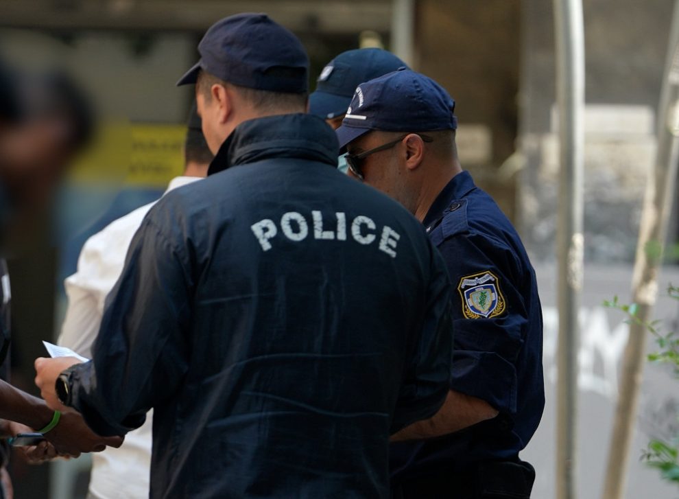 Εννέα άτομα συνελήφθησαν για  ναρκωτικά και άλλα 15 για άλλα αδικήματα