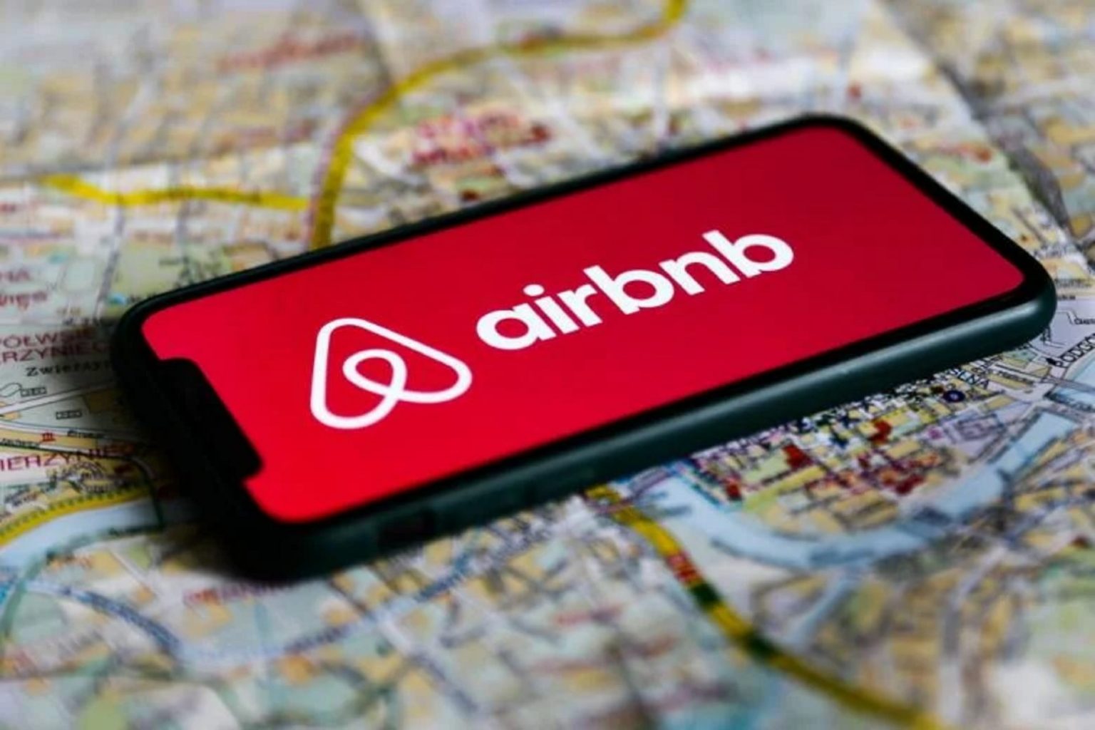 Δικαστική απόφαση για διαμερίσματα Airbnb: Απαγορεύονται αν δεν το επιτρέπει ο κανονισμός της πολυκατοικίας