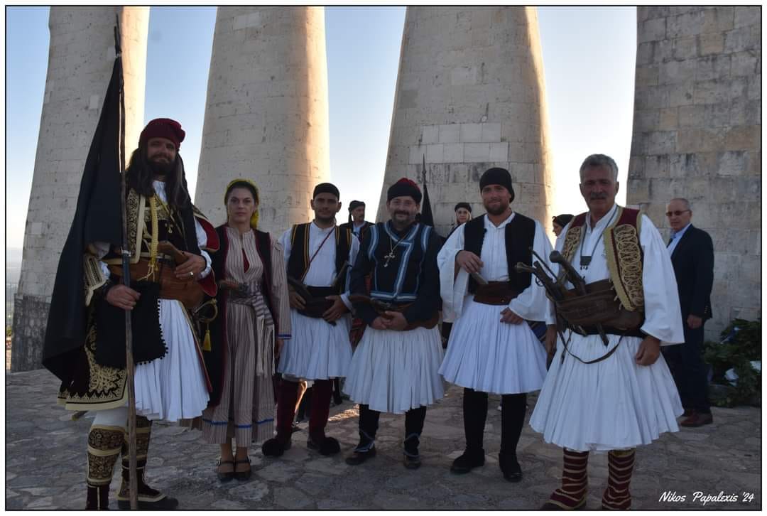 Παρουσία Νεδουσαίων Καλαμάτας και «Παράδεισου»  στην εκδήλωση τιμής της θυσίας των Σουλιωτισσών