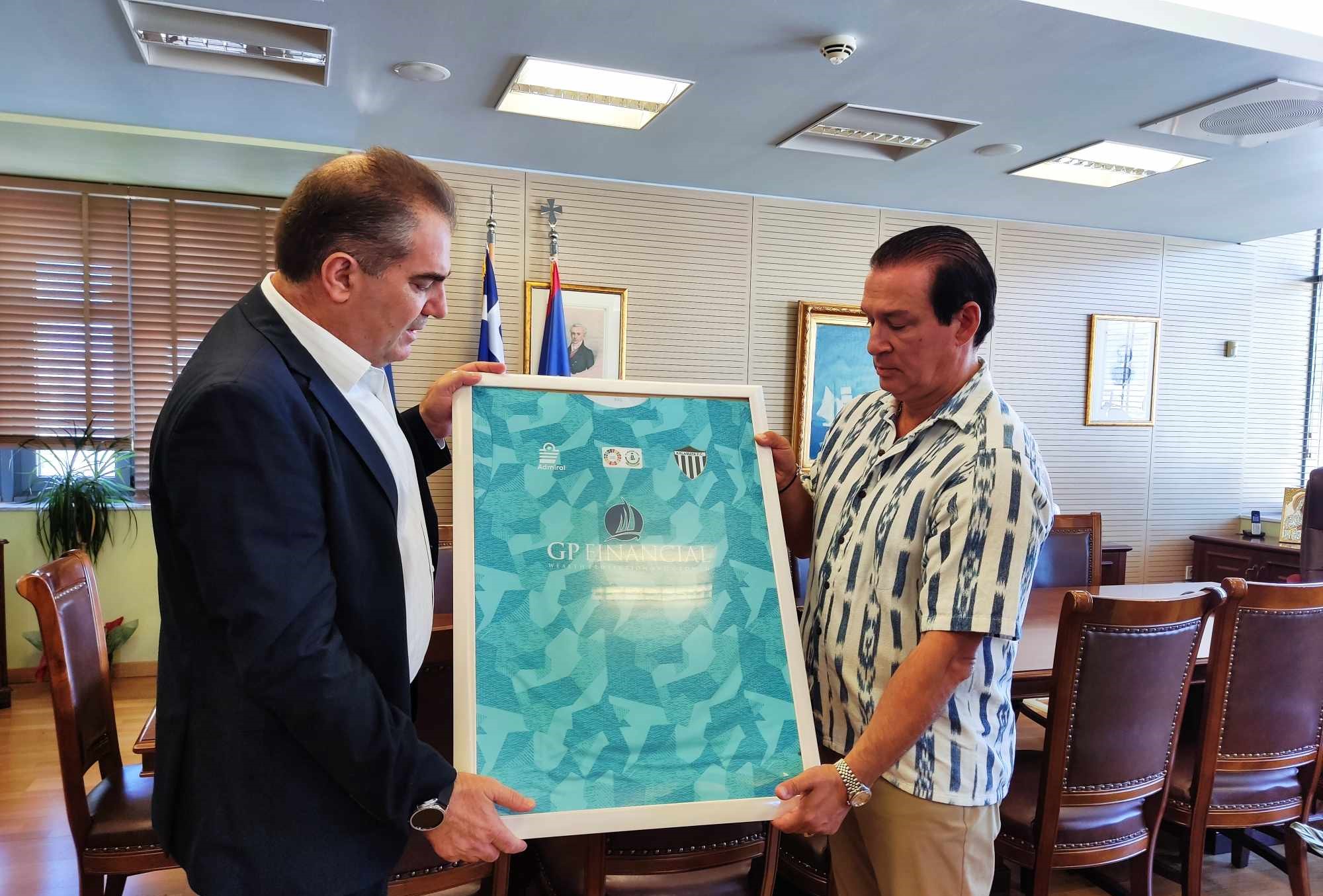Συνάντηση Βασιλόπουλου με Πρασσά – Τμήμα μπάσκετ με την «ενσωμάτωση» της Καλαμάτα BC