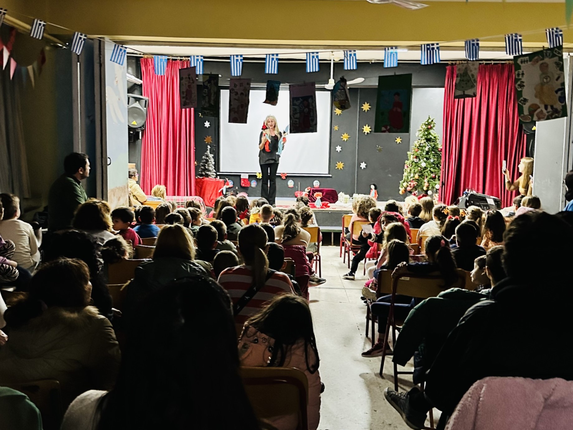 Δημόσια Κεντρική Βιβλιοθήκη Καλαμάτας: Με επιτυχία ολοκληρώθηκε η χριστουγεννιάτικη εκδήλωση