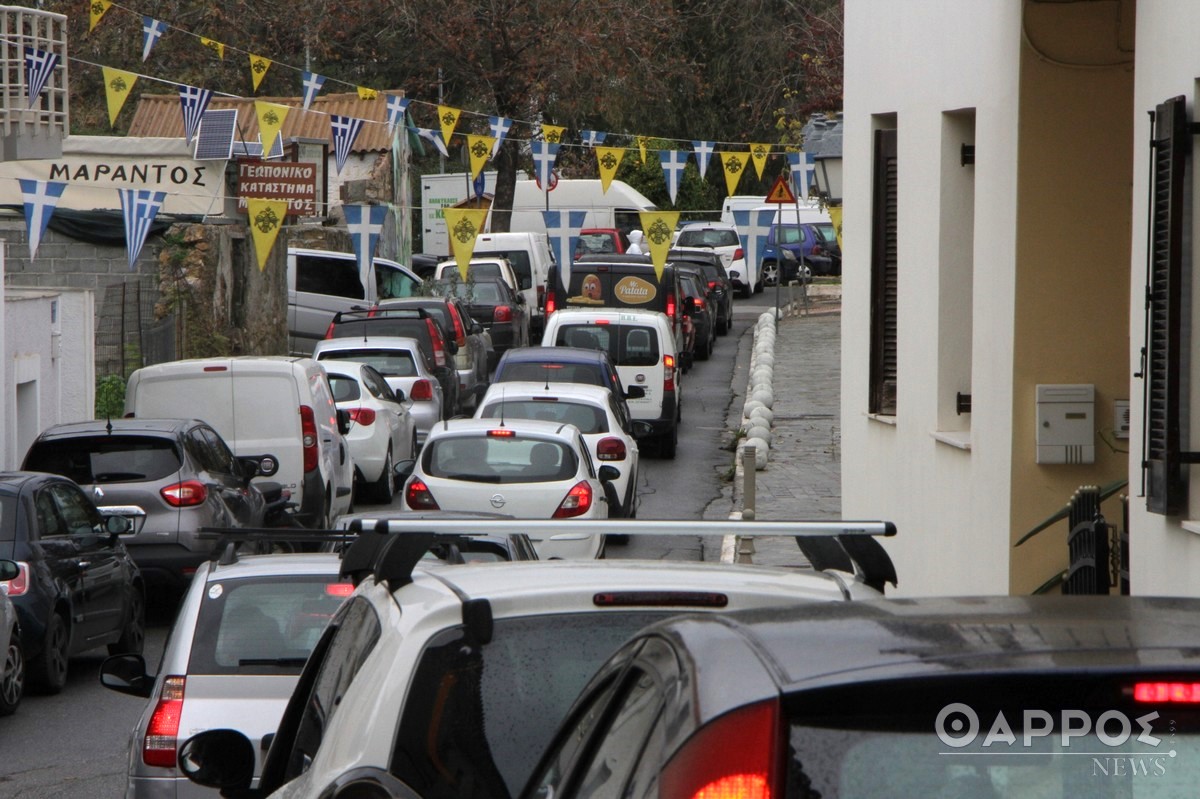 Πλατεία 23ης Μαρτίου: Κυκλοφοριακό χάος έφερε η επανεκκίνηση των εργασιών ανάπλασης