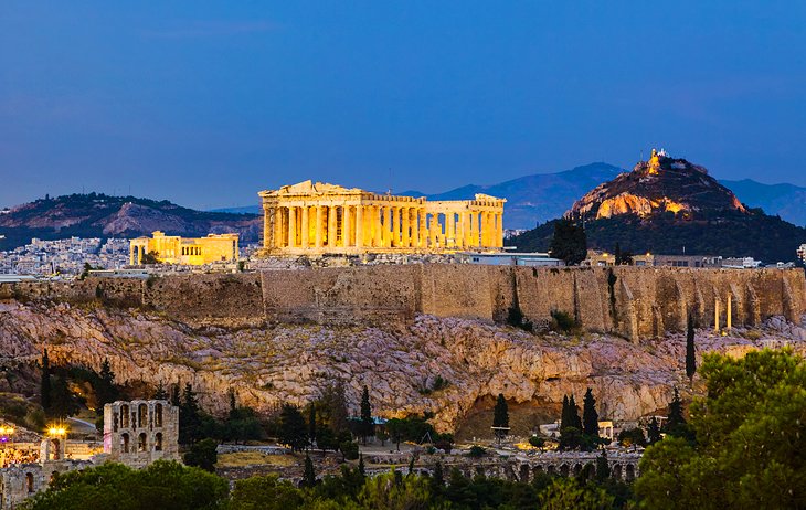 «Η Ελλάδα, η χώρα των παράλληλων μονολόγων»