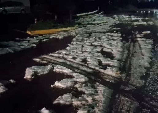 Μεσσηνία: Ισχυρή καταιγίδα και χαλάζι τα ξημερώματα