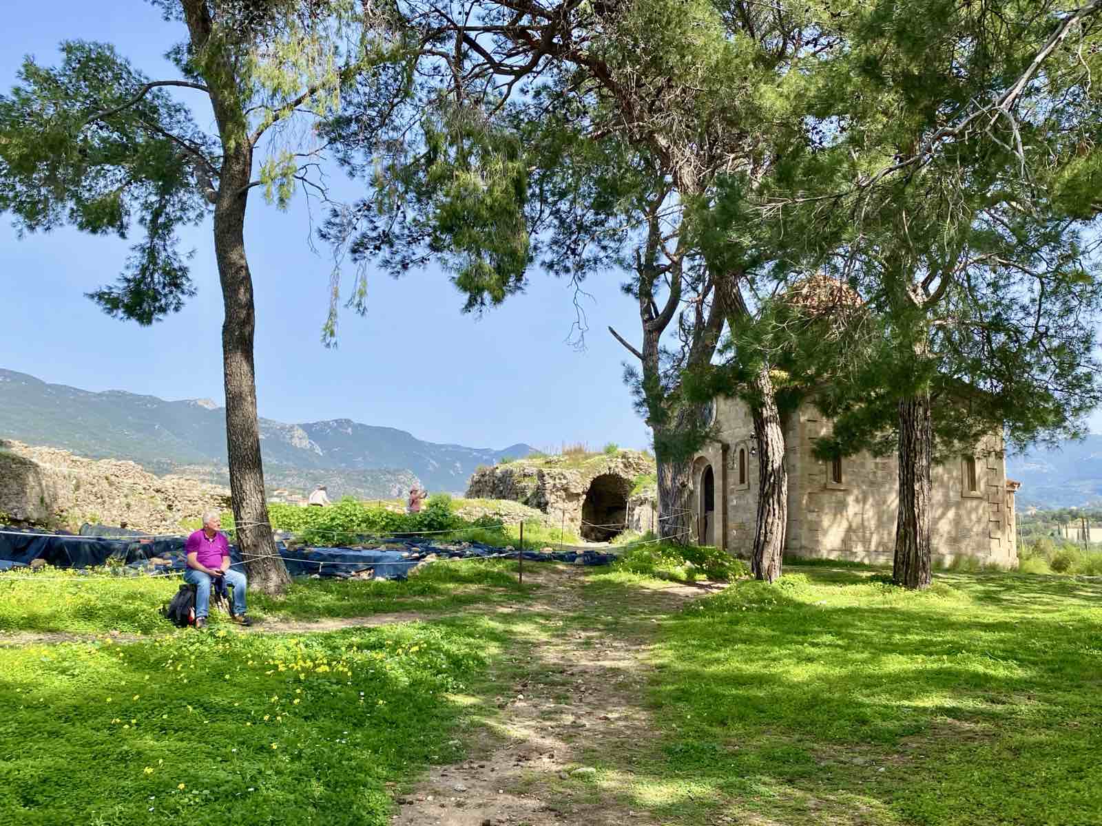 Κάστρο Καλαμάτας: Εσπερινός στο εκκλησάκι του Ευαγγελισμού της Θεοτόκου