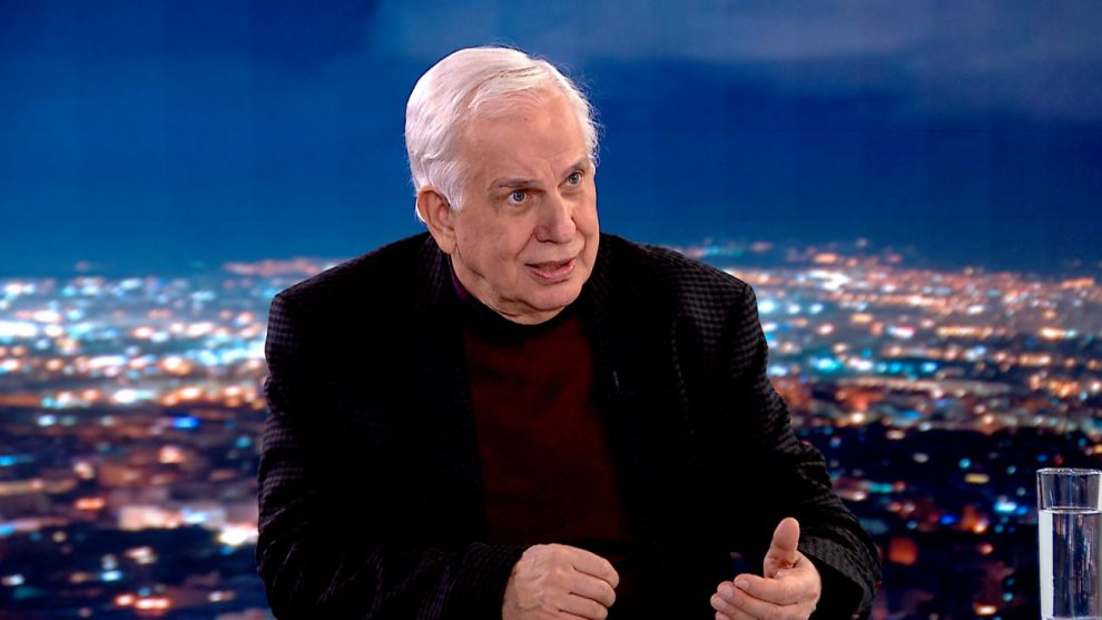 Σ. Σαββόπουλος: «Οι άνθρωποι που έχουν κακοποιηθεί, συχνά γίνονται και οι ίδιοι κακοποιητές»