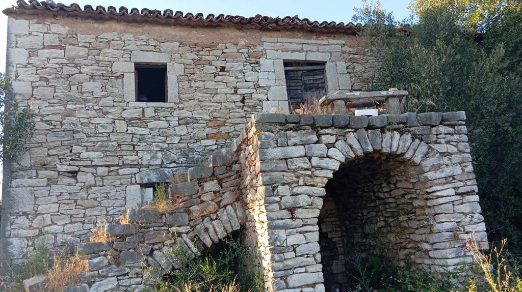 Ζωντανεύουν αθέατα χωριά του Δήμου Μεσσήνης με πεζοπορικές δράσεις