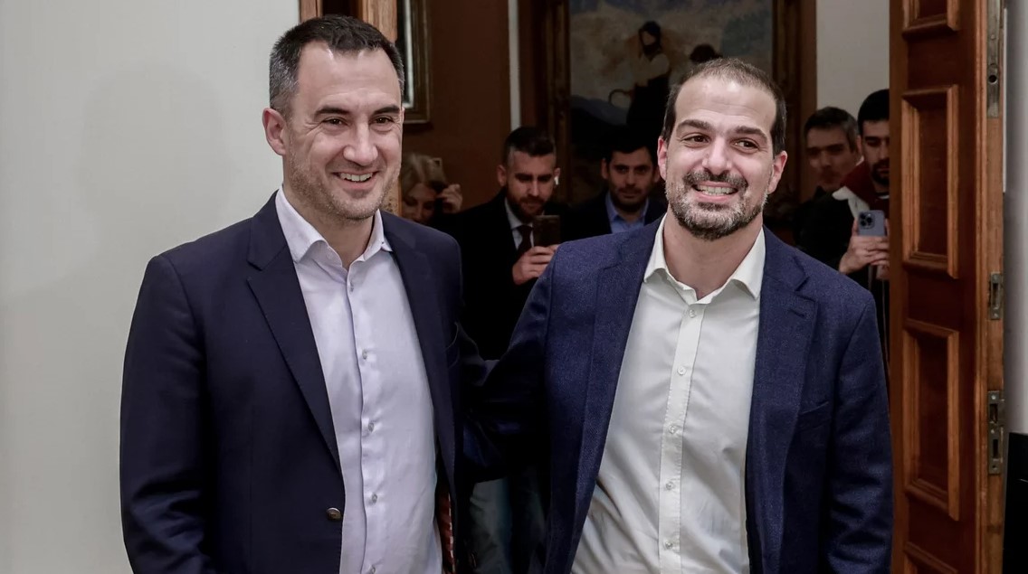 Στα δύο η Νέα Αριστερά: Μπρα ντε φερ Χαρίτση-Σακελλαρίδη για το μέλλον του κόμματος