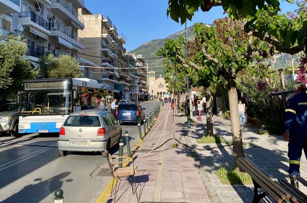 Η Ναυαρίνου και τα… καλώδια