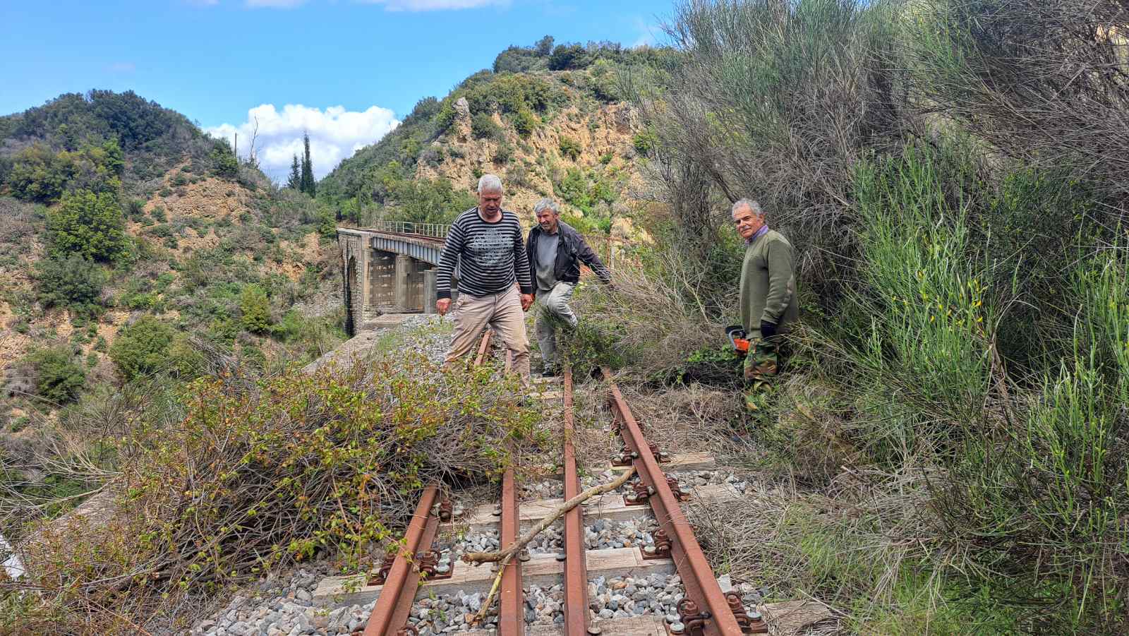 Σιδηρόδρομος: Να σταματήσει η καταστροφική απραξία