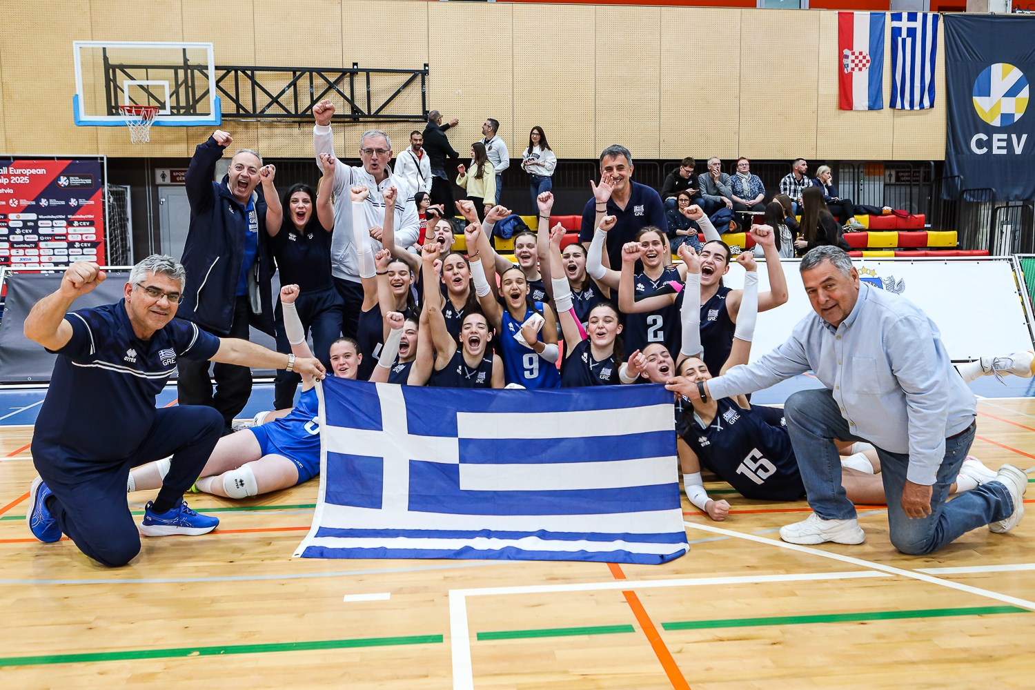 Εθνική βόλεϊ Κ16: Αγκαλιά με την πρόκριση η Ελλάδα με την Χριστοπούλου στη σύνθεση