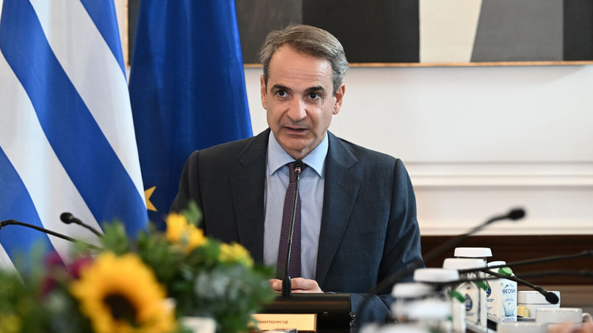 Μητσοτάκης: Εξαγγελίες σε τρεις κατευθύνσεις – 1 δισ. για στέγη, συνταξιούχους και δημόσιες επενδύσεις