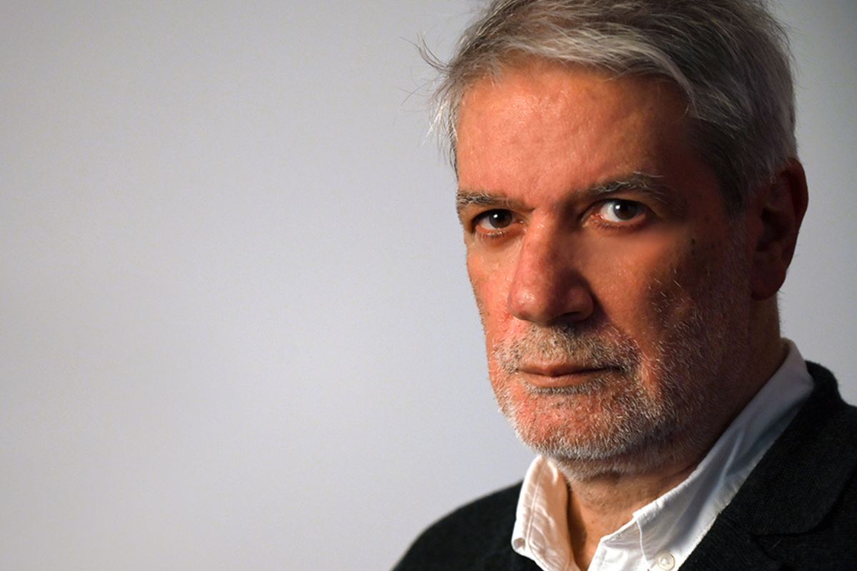 Φίλιππος Σοφιανός: “Ολοι µας έχουµε κάποιους «βρυκόλακες» µέσα µας”