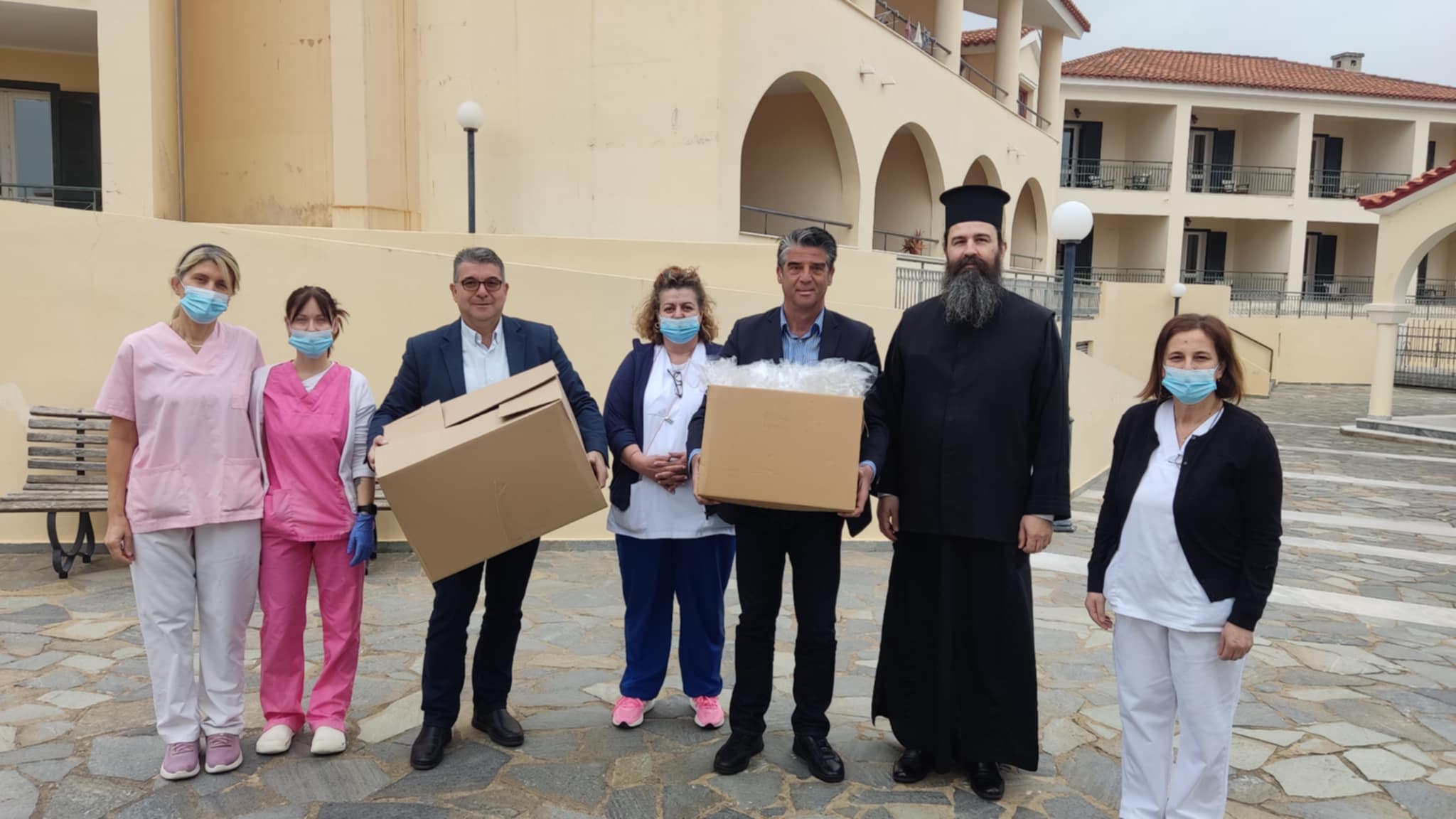 Δώρα αγάπης από το Δήμο  Καλαμάτας εν όψει Πάσχα