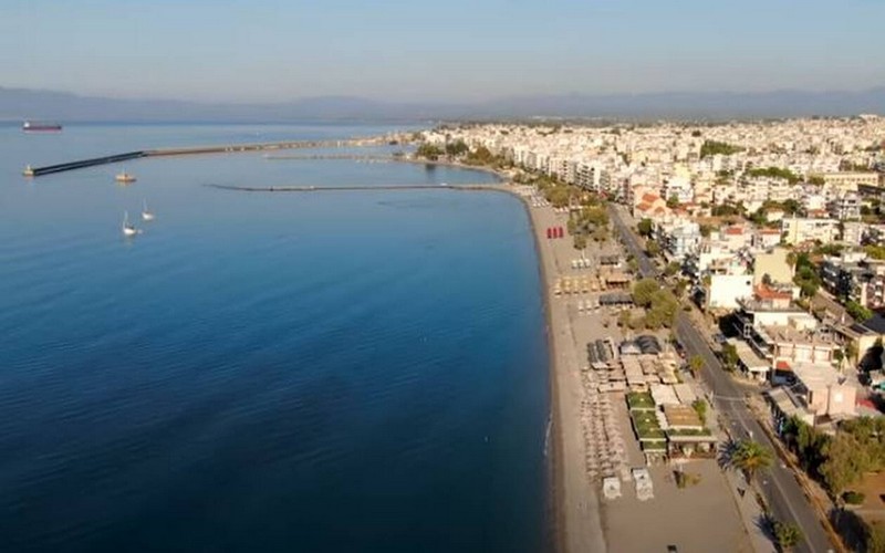 «Κόκκινη γραμμή» πλέον τα 25 μέτρα από την ακτή