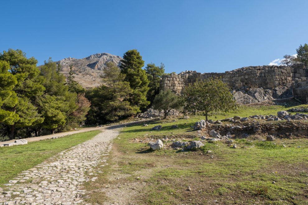 Πεζοπορία στο Μυκηναϊκό Δρόμο με τον Ορειβατικό Σύλλογο Καλαμάτας