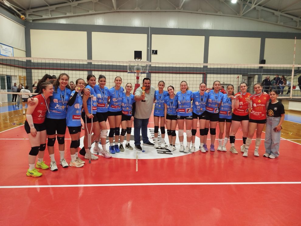 Απόλλων Καλαμάτας: Κοντράρισε Ολυμπιακό και Παναθηναϊκό στο Πανελλήνιο πρωτάθλημα Κ18