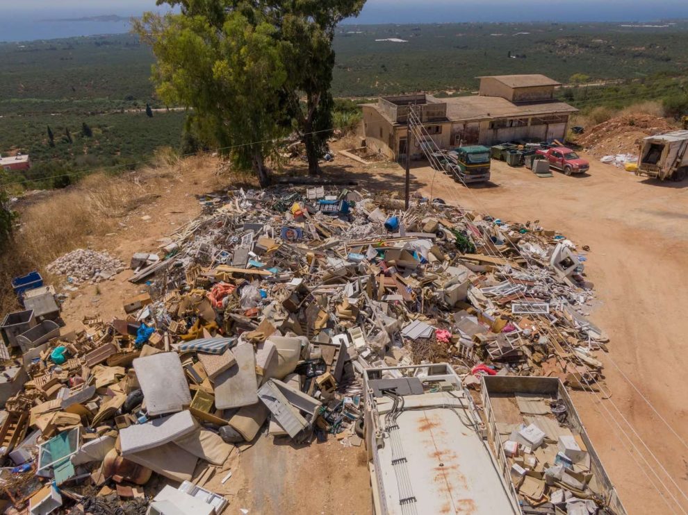 Κίνδυνος πυρκαγιάς και εστία μόλυνσης  το σκουπιδαριό στον όρχο του Δήμου Γαργαλιάνων