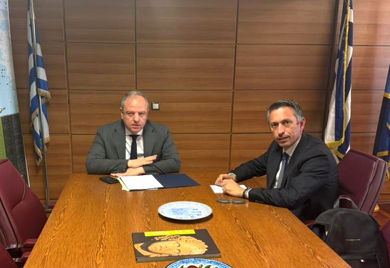Ένταξη Μεσσηνίας στο Μέτρο 23 για ελιά και σταφίδα ζήτησε ο Μαντάς από τον Σταμενίτη