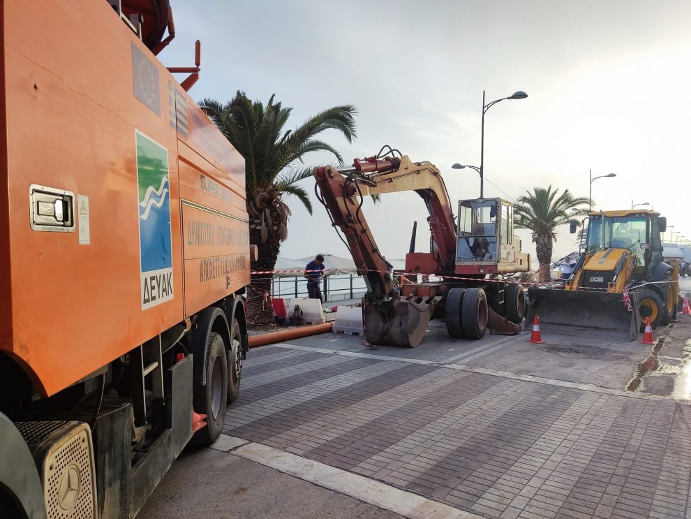 Βλάβη αγωγού: Μέσα στις επόμενες μέρες  ξανά σε κυκλοφορία η Ναυαρίνου