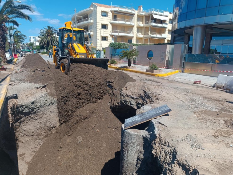 Αποκαταστάθηκε η βλάβη στον αγωγό ακαθάρτων της Ναυαρίνου