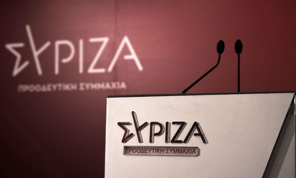 Ανεβαίνουν οι τόνοι πριν από το συνέδριο