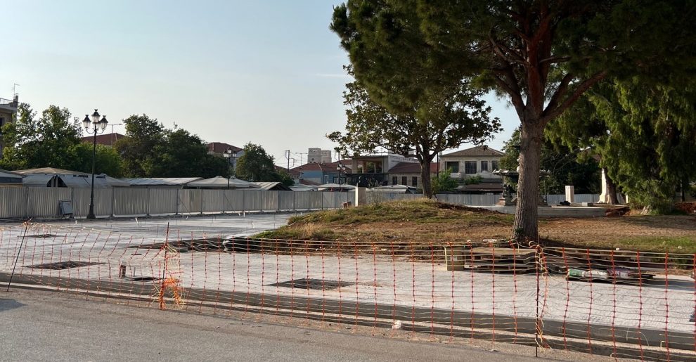 Με ρυθμούς χελώνας η ανάπλαση της πλατείας Φιλιατρών