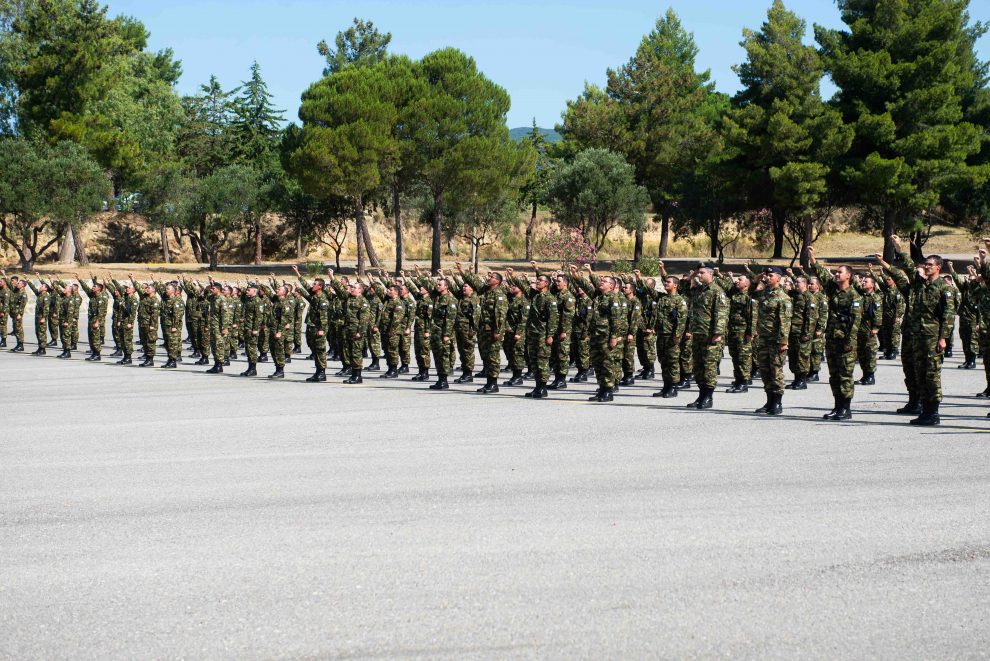 Ορκωμοσία Γ’ ΕΣΣΟ 2025  στο στρατόπεδο της Καλαμάτας