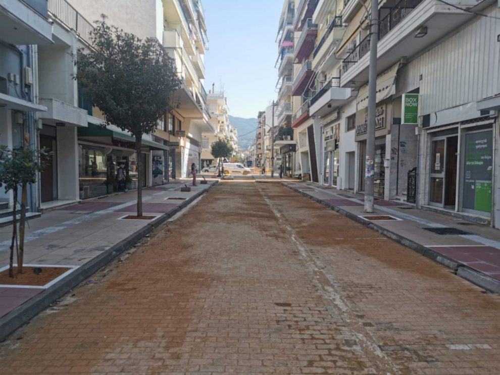 Προχωρούν οι εργασίες  ανάπλασης στο κέντρο της Καλαμάτας