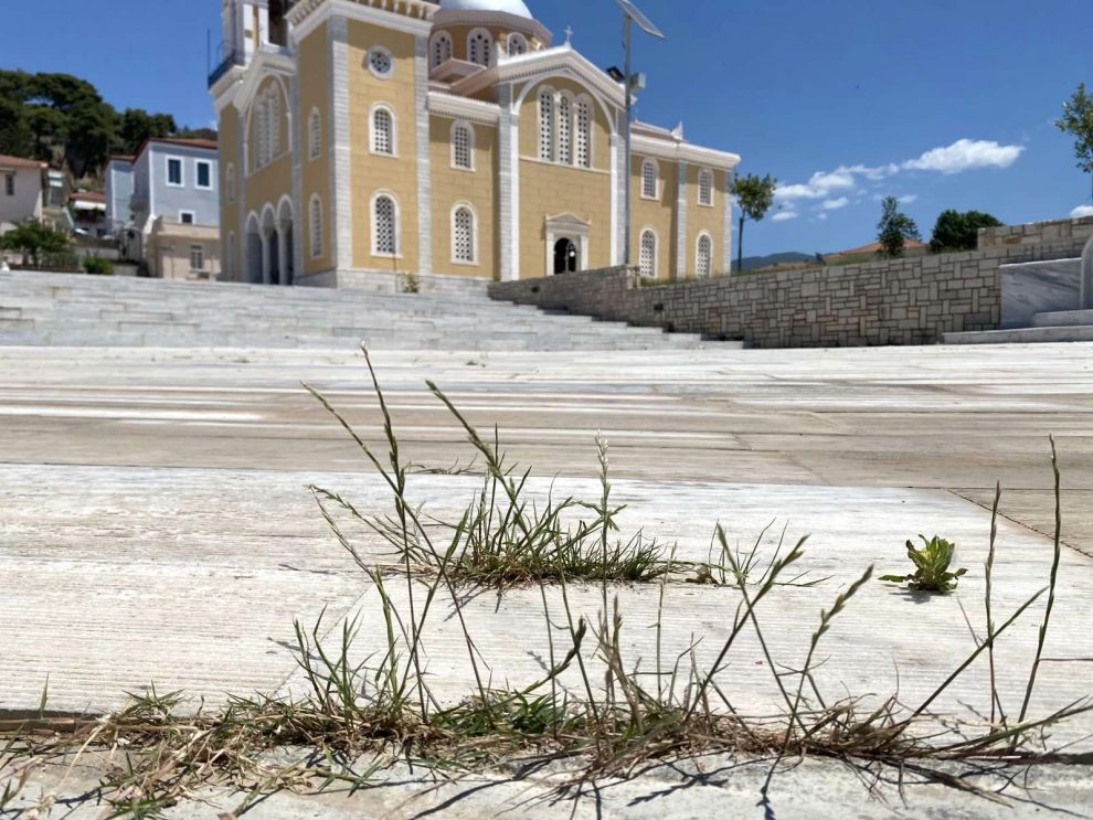 Δεν τιμά κανέναν αυτή η εικόνα