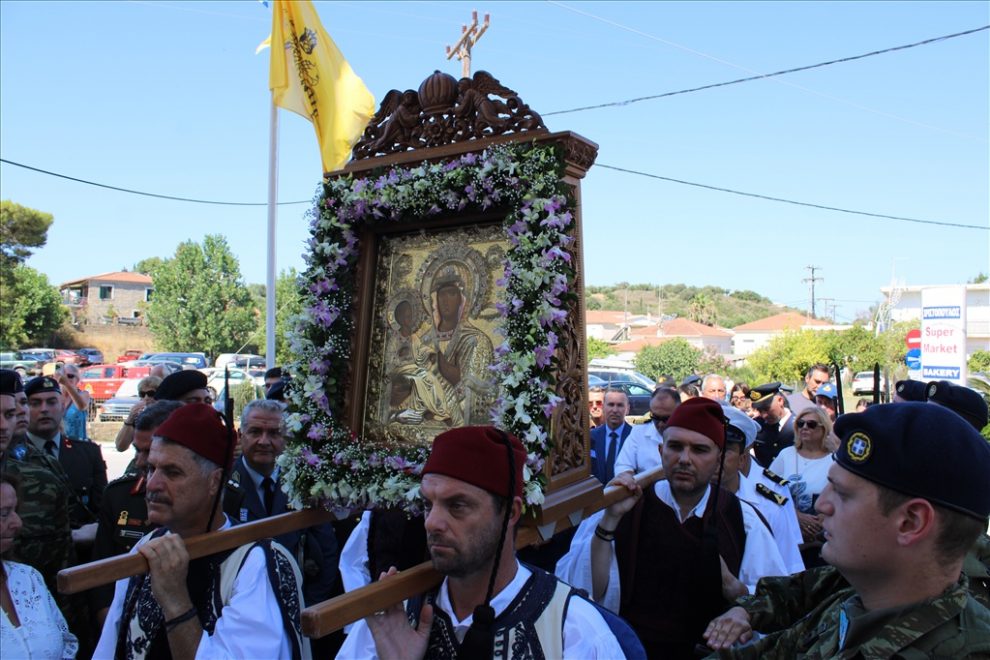 Η Φοινικούντα γιόρτασε την Παναγία Τριχερούσα